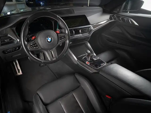 BMW M4 view 10
