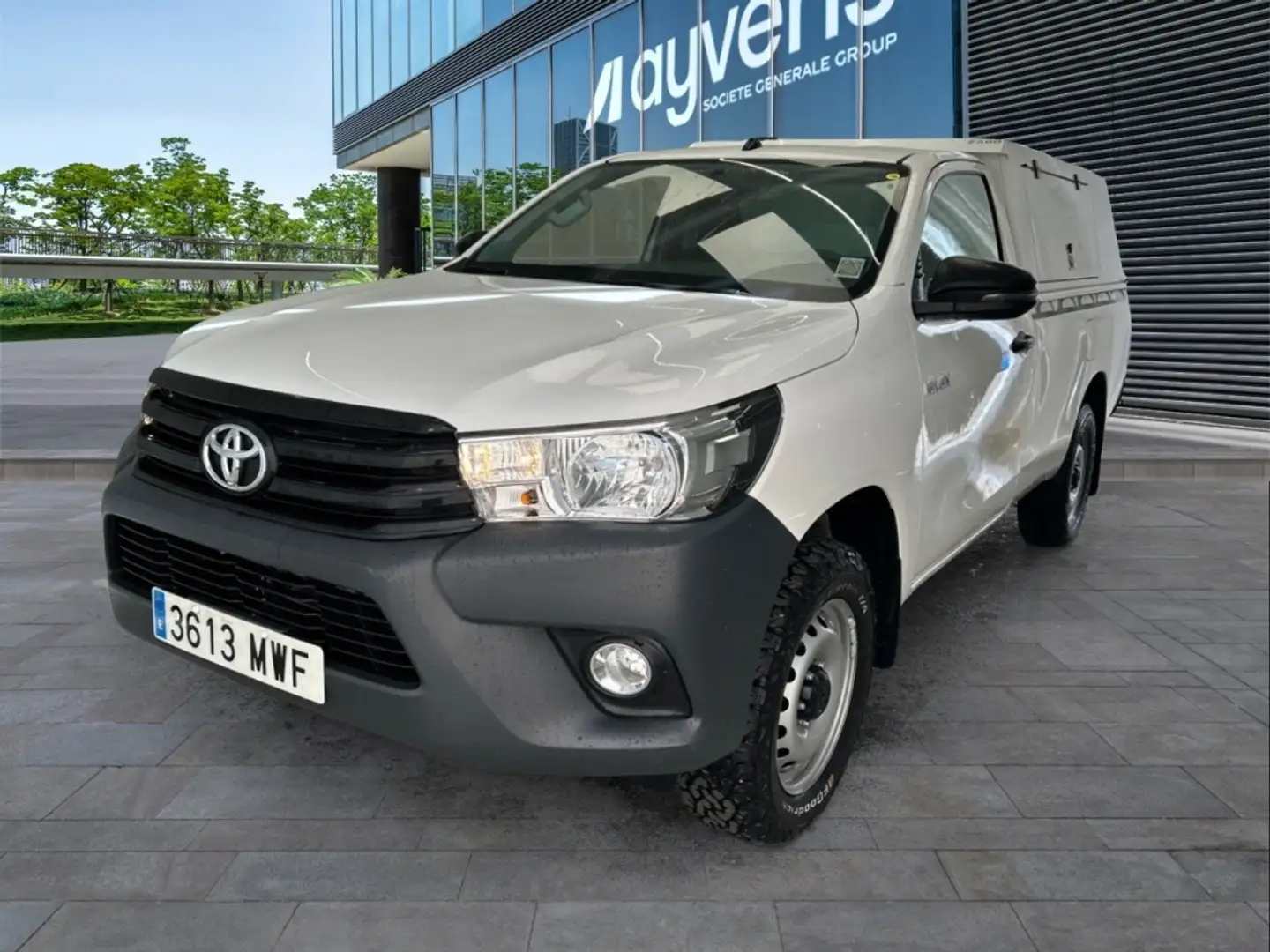 Toyota Hilux Cabina Sencilla Chasis GX Blanco - 1