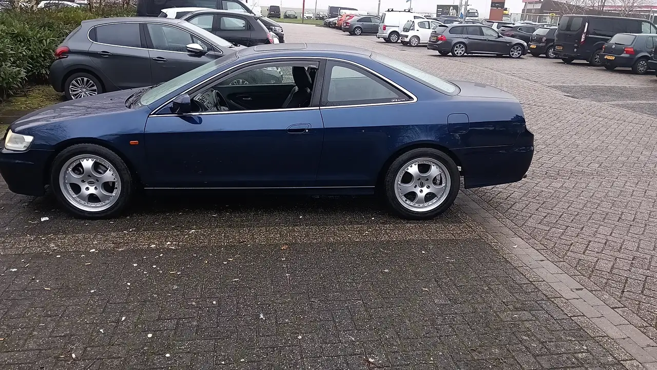 Honda Accord 3.0i-24V V6, foto 3