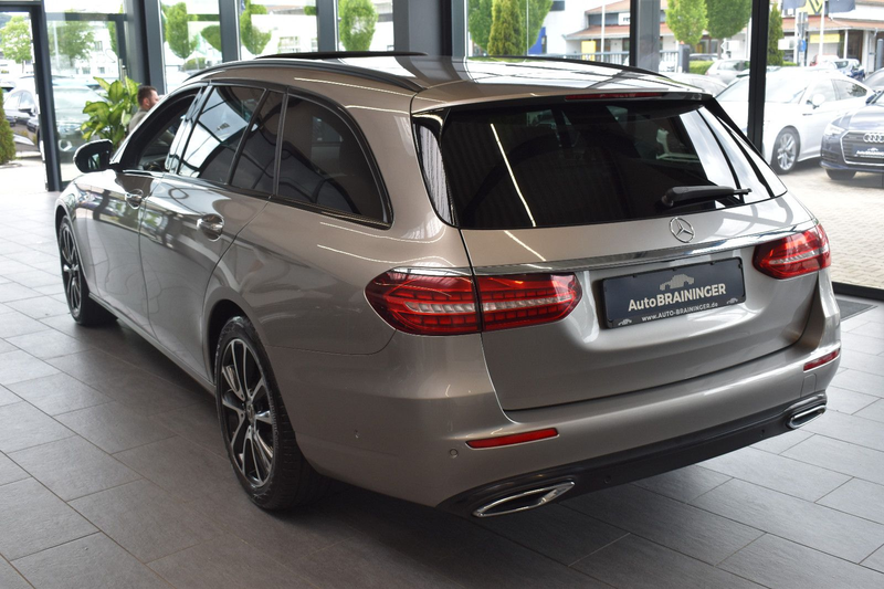 Mercedes-Benz E 400 E400d T 4Matic 9G-tronic Avantgarde LED~Wide~Air — photo 7