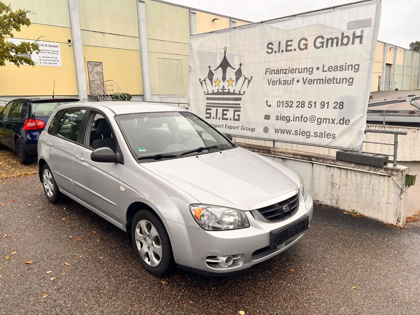 Kia Cerato 1.6 LX Kombi Argent - 1