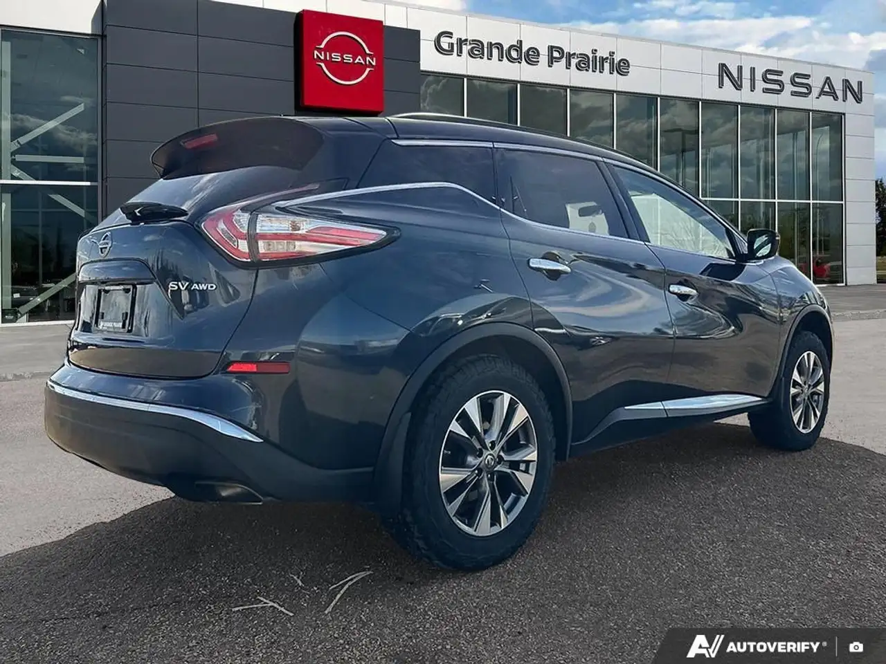 Nissan Murano снимка Nissan Murano
