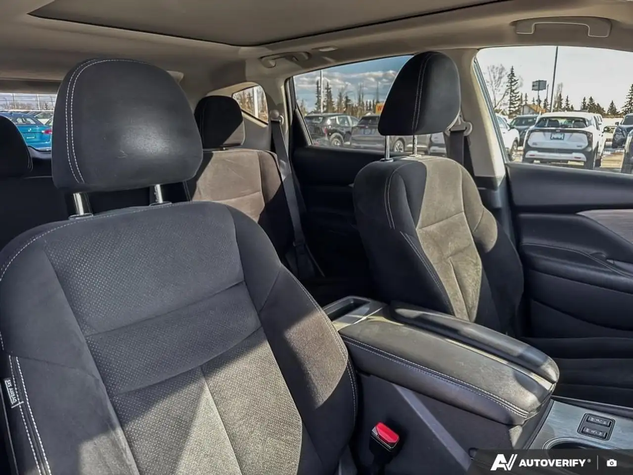 Nissan Murano снимка Nissan Murano