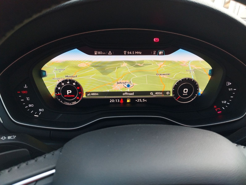 Audi A4 Avant 40 TFSI design, Navi, Totwinkel, Kamera — photo 11