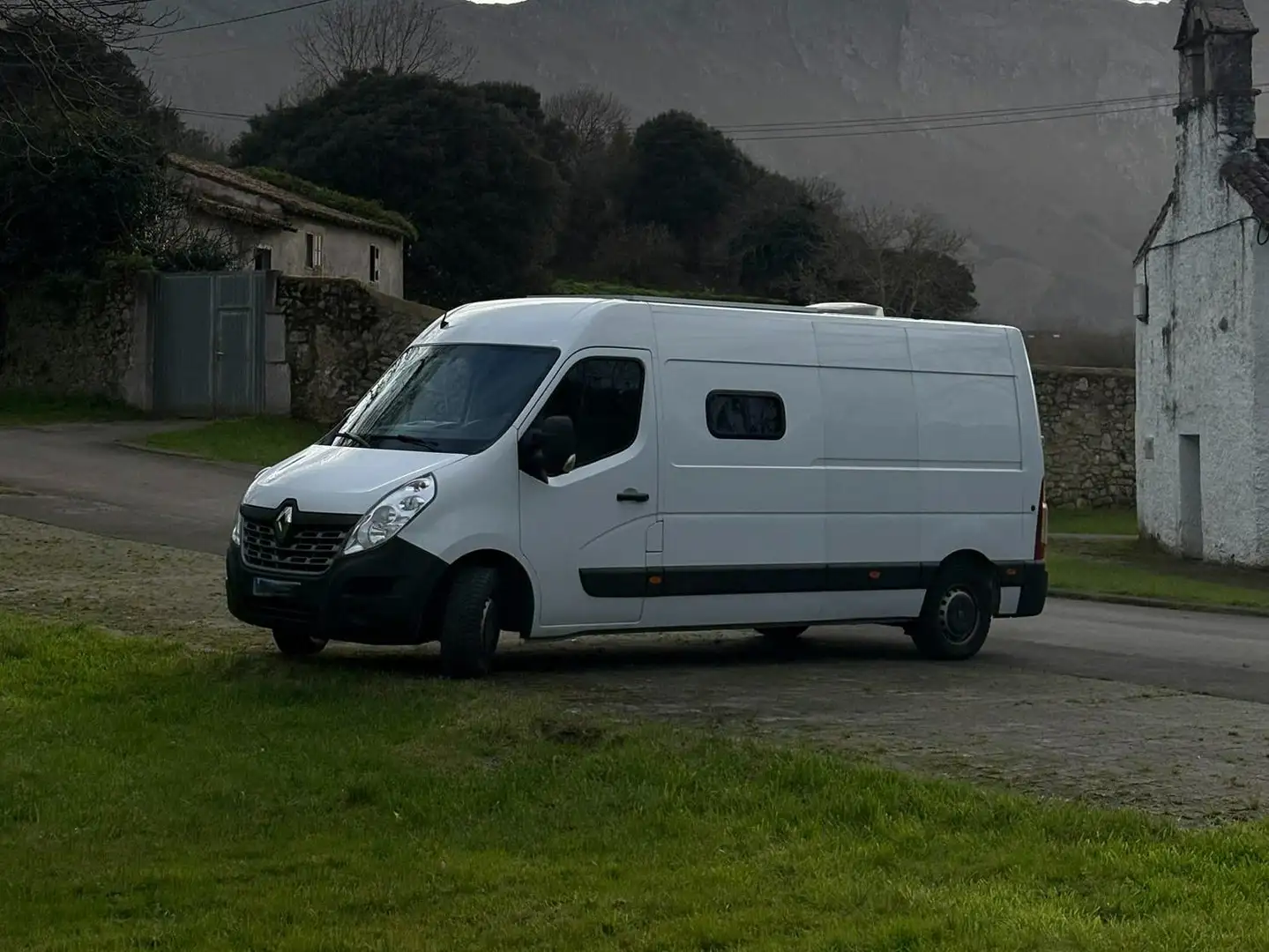 Renault Master Camper Master Fg.DCb. dCi 81kW T L3H2 3500 Blanco - 1