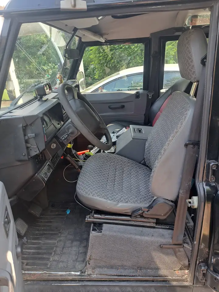Land Rover Defender 110 TD5, foto 3