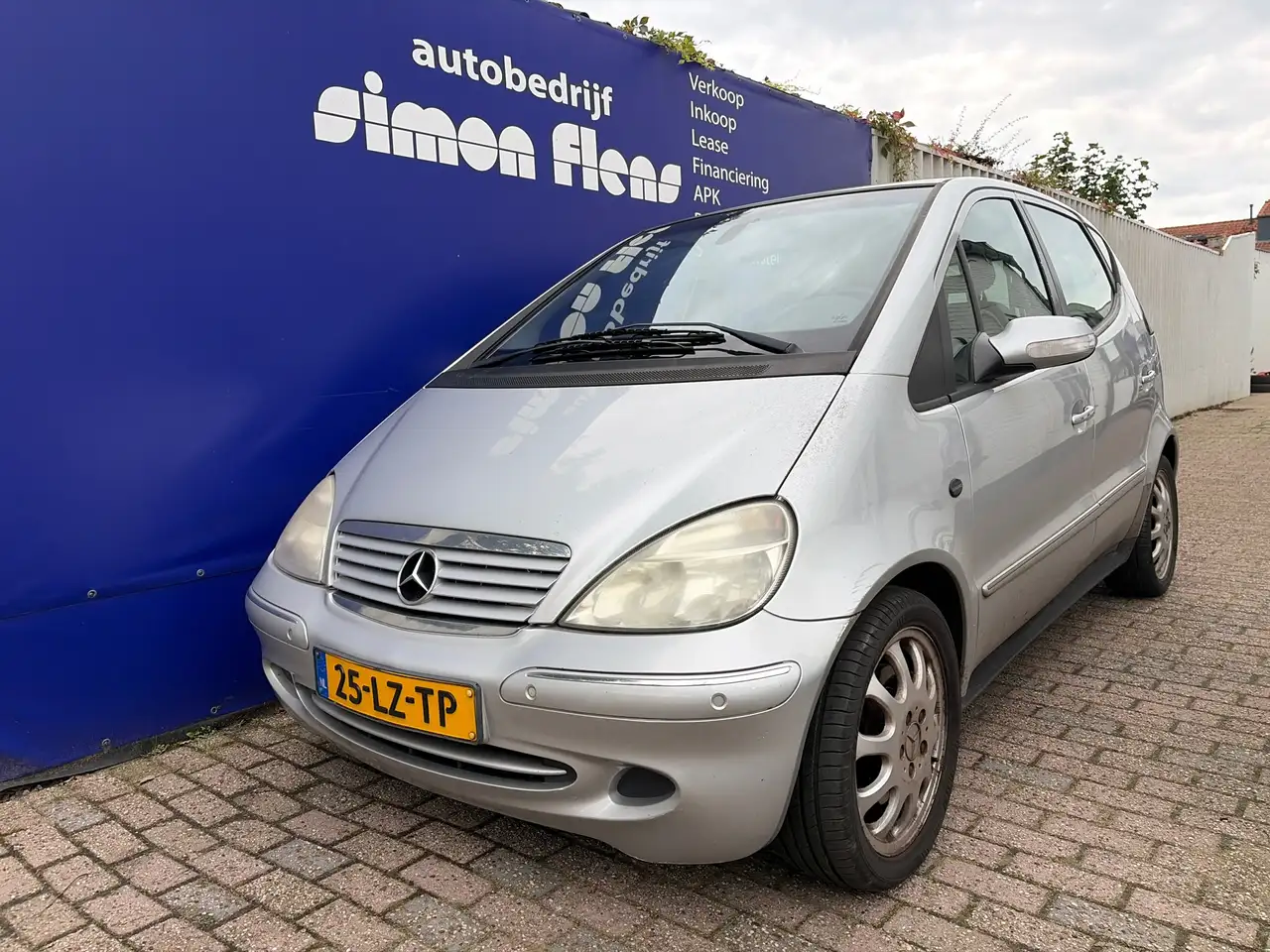 Mercedes-Benz A 190