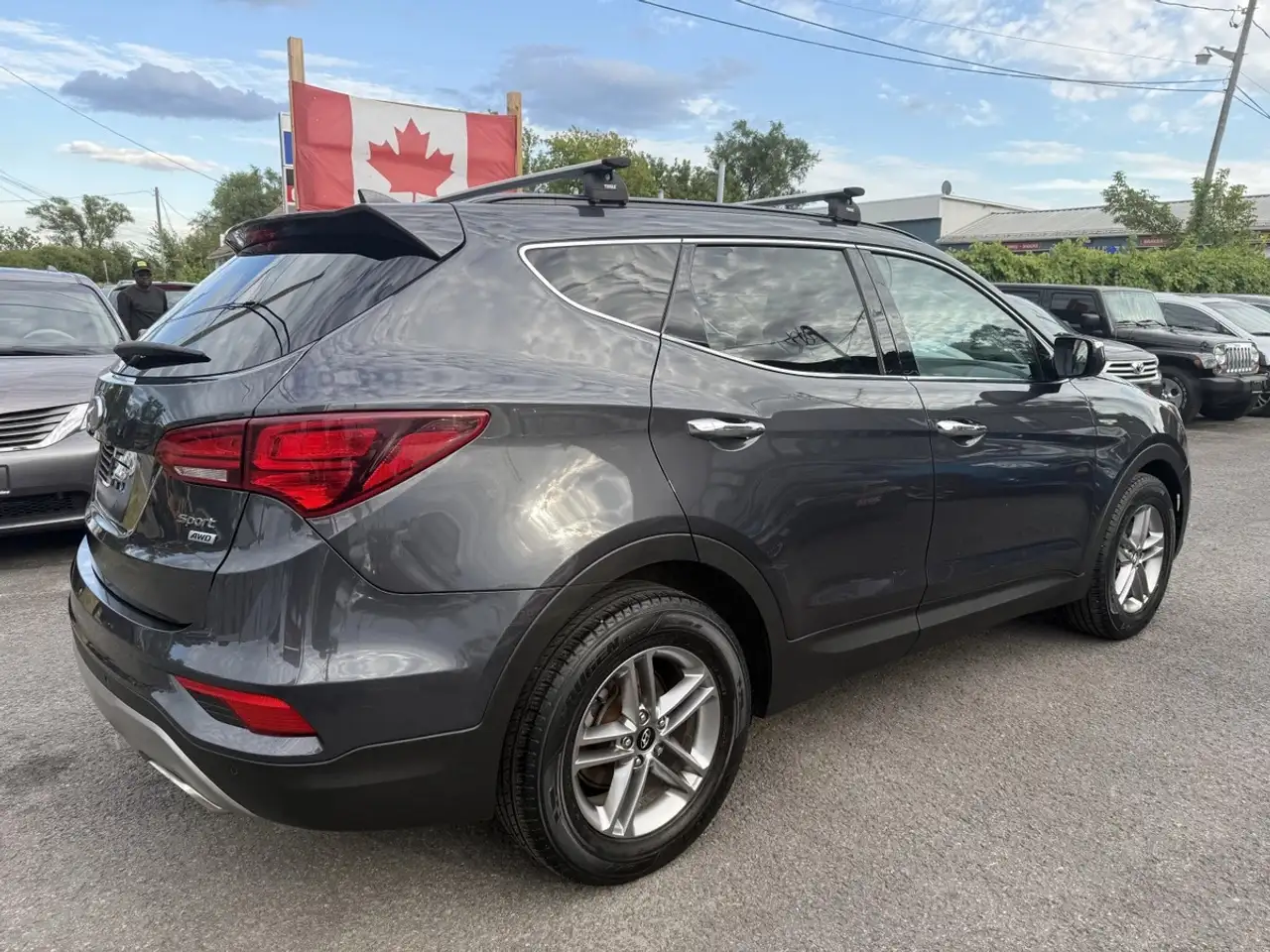 Hyundai SANTA FE photo Hyundai SANTA FE