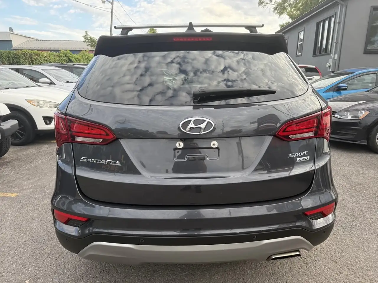 Hyundai SANTA FE photo Hyundai SANTA FE