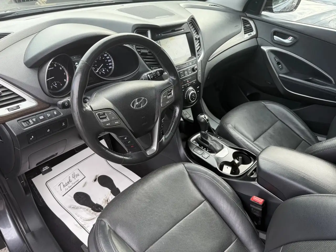 Hyundai SANTA FE photo Hyundai SANTA FE