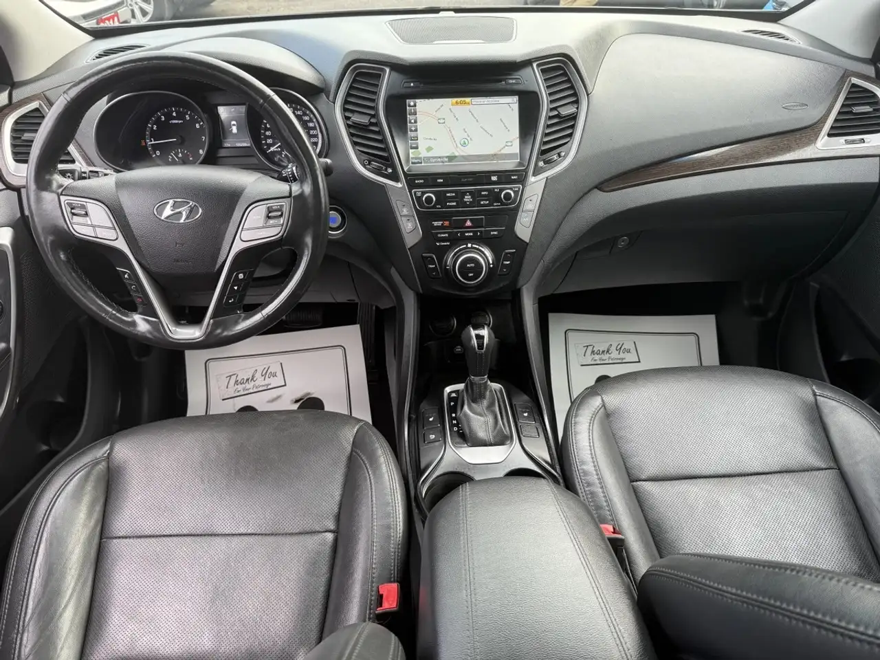 Hyundai SANTA FE photo Hyundai SANTA FE