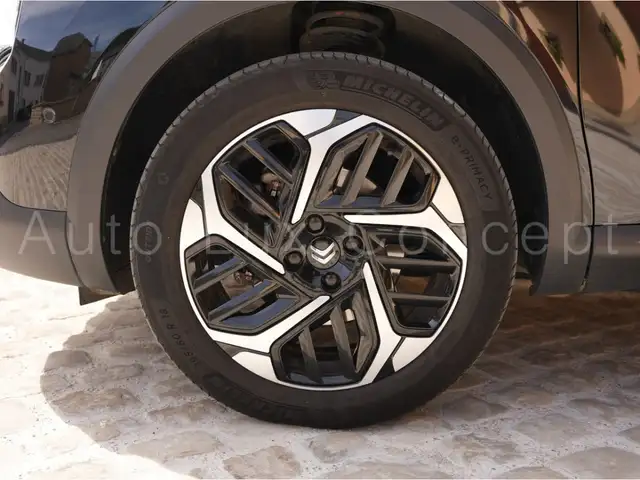 Citroen C4 view 11