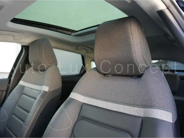 Citroen C4 view 8