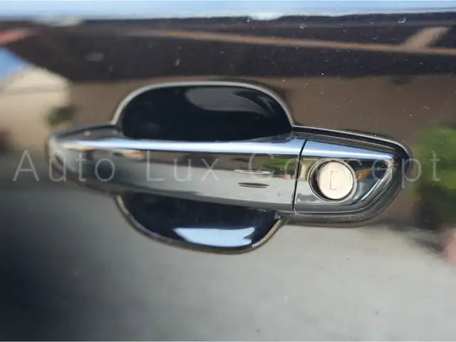 Citroen C4 view 12