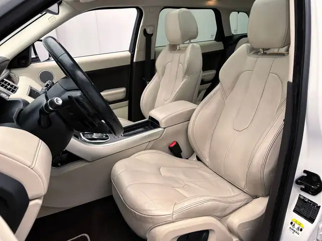 Land Rover Range Rover Evoque view 18