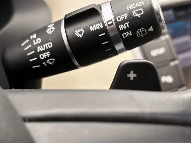 Land Rover Range Rover Evoque view 21