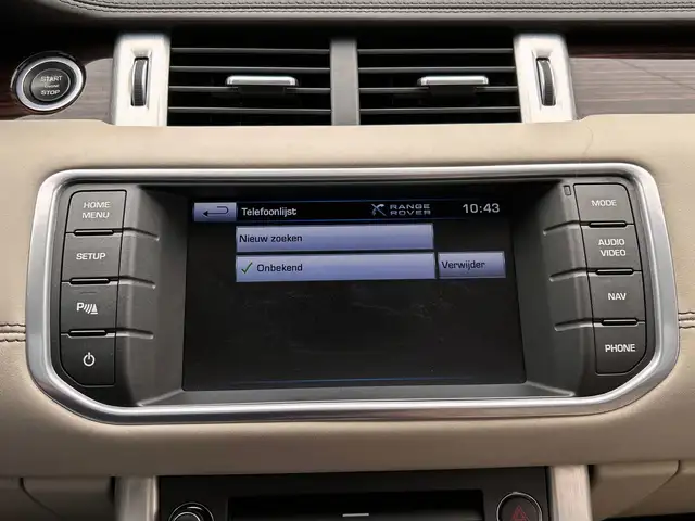 Land Rover Range Rover Evoque view 14