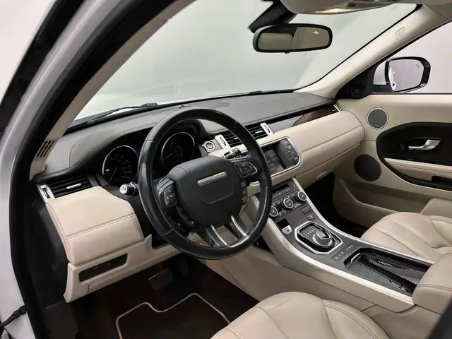 Land Rover Range Rover Evoque view 19
