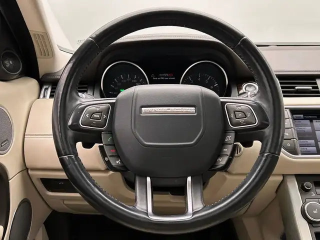 Land Rover Range Rover Evoque view 25