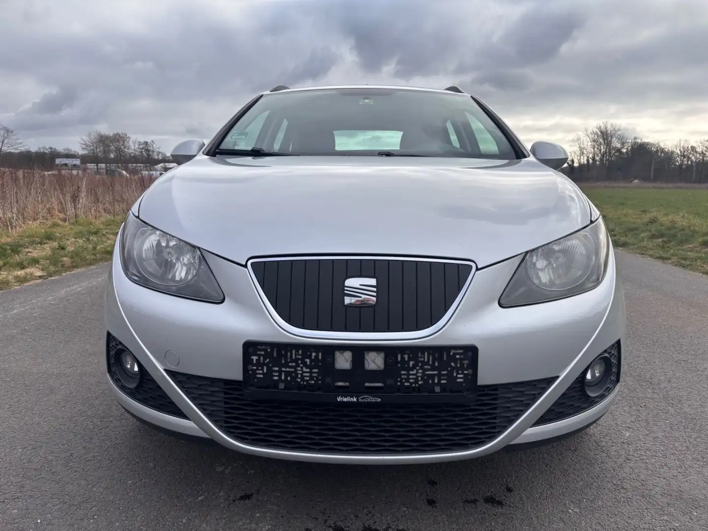 SEAT Ibiza ST 1,2 TDI Reference-Klima-Eur5 Silber - 2