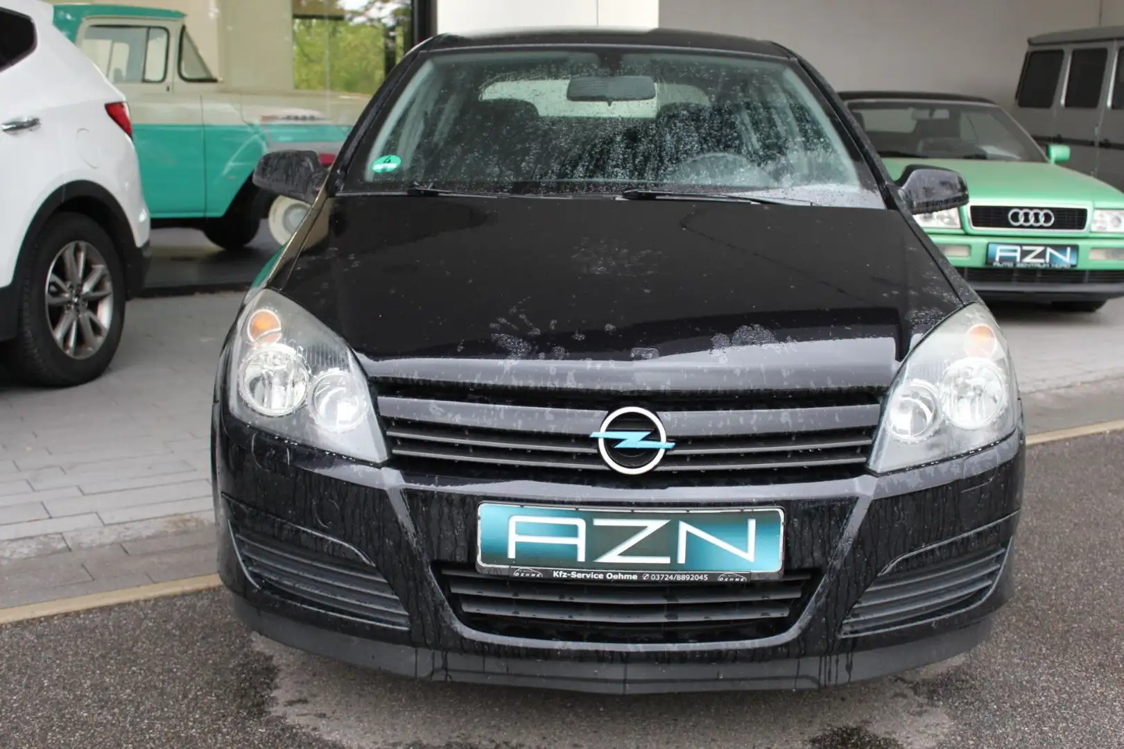 Opel Astra Noir - 1