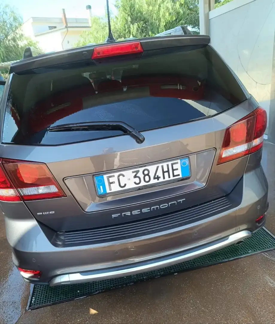 Fiat Freemont 2.0 mjt 16v Cross 4x4 170cv auto - 2