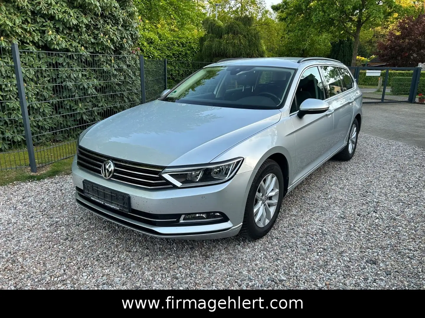 Volkswagen Passat Variant Comfortline DCC+ACC+STANDH.+SITZH Silber - 1