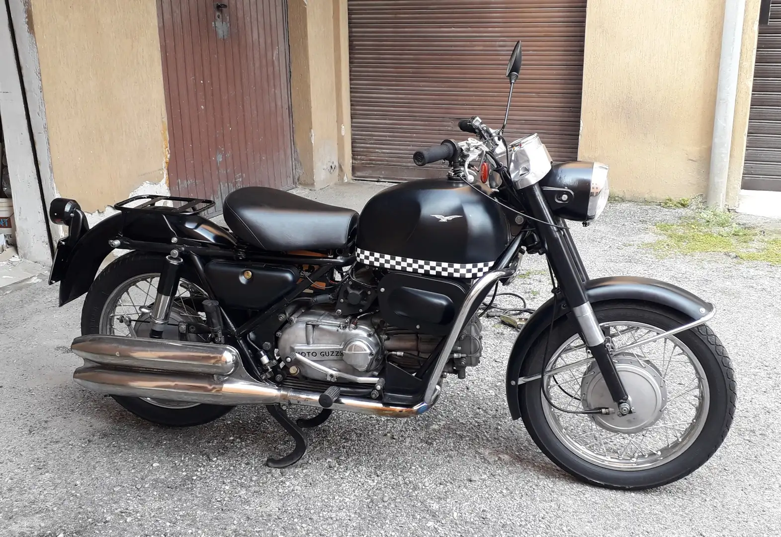 Moto Guzzi Falcone Militare Fekete - 1