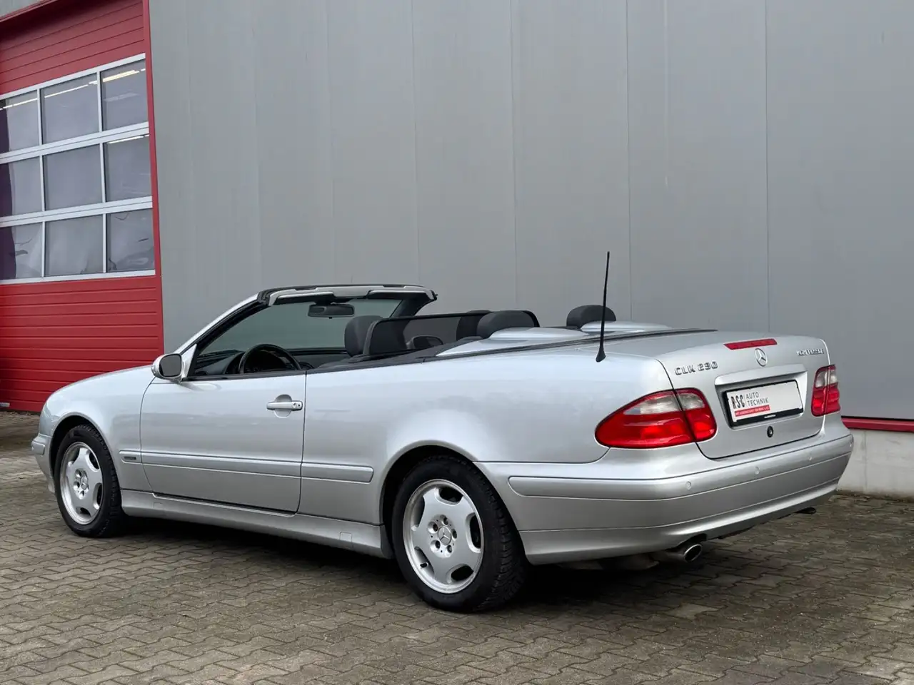 Mercedes-Benz CLK 230 KOMPRESSOR ELEGANCE Aut. Erstlack rundum, foto 3