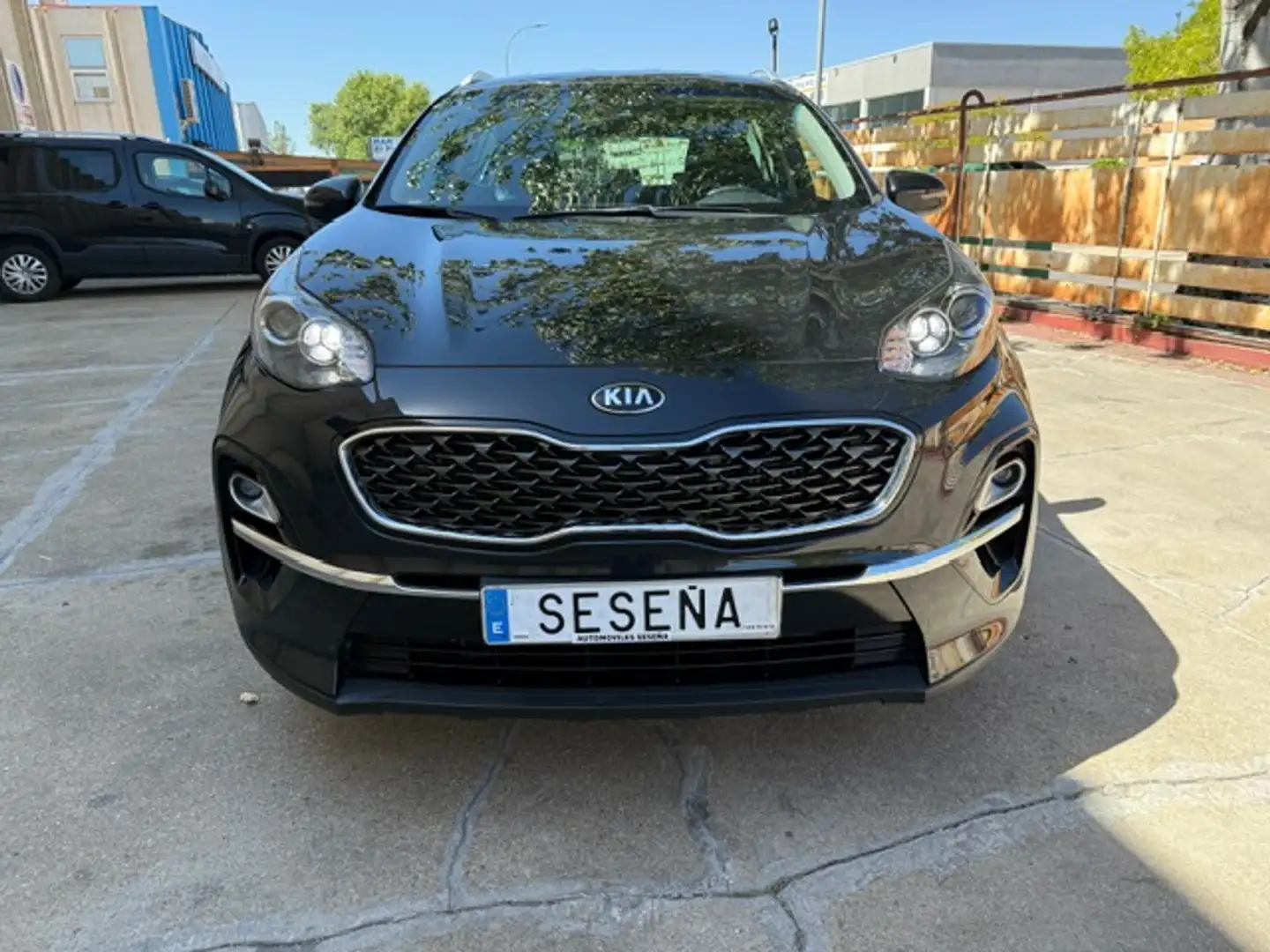 Kia Sportage 1.6 MHEV Drive Plus 4x2 115 Noir - 2