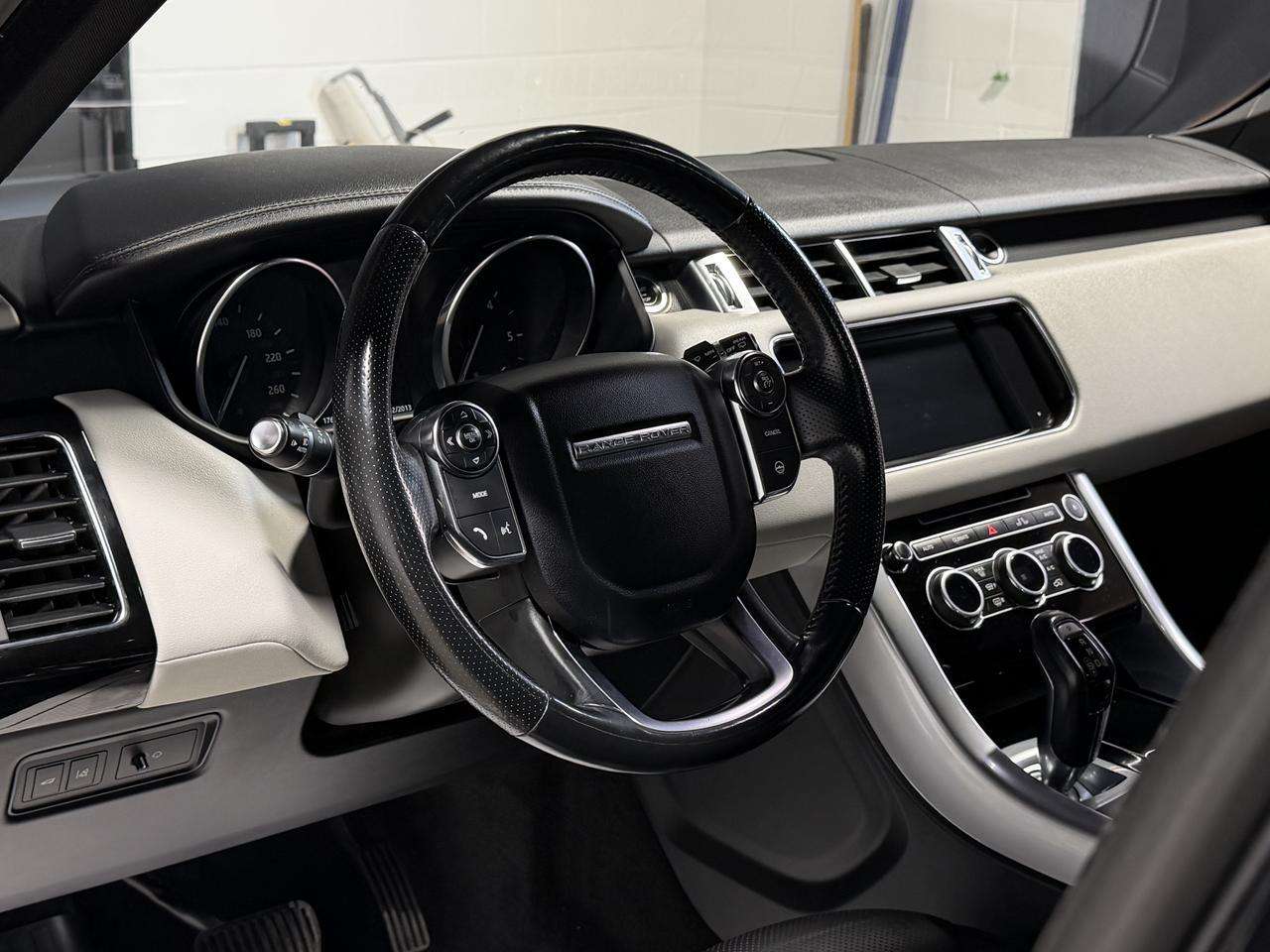 2016 Land Rover Range Rover Sport Td6 HSE SUNROOF|HUD|LEATHER thumb 6
