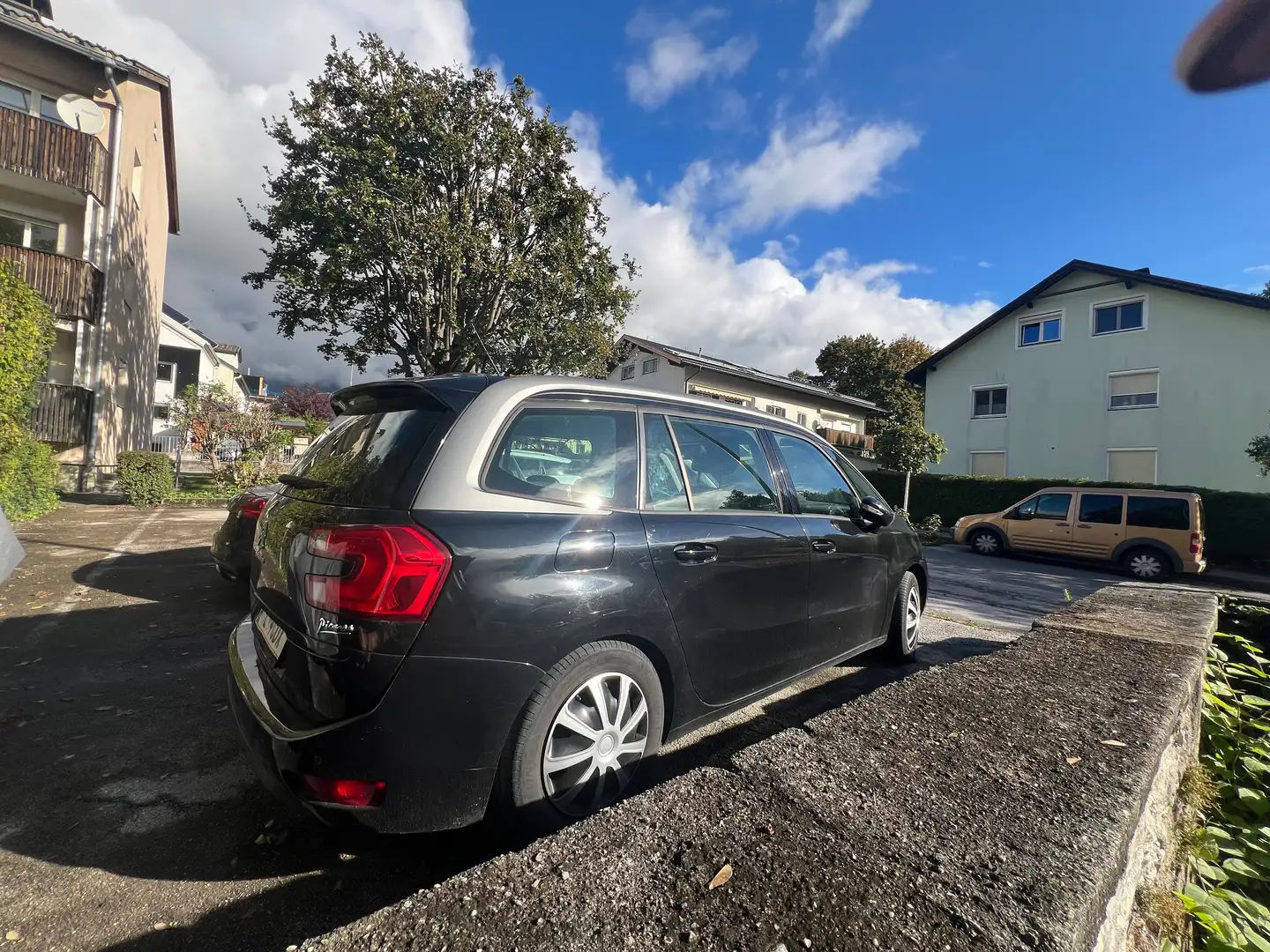 Citroen C4 Picasso C4 Picasso e-HDi 115 Attraction Attraction Schwarz - 2
