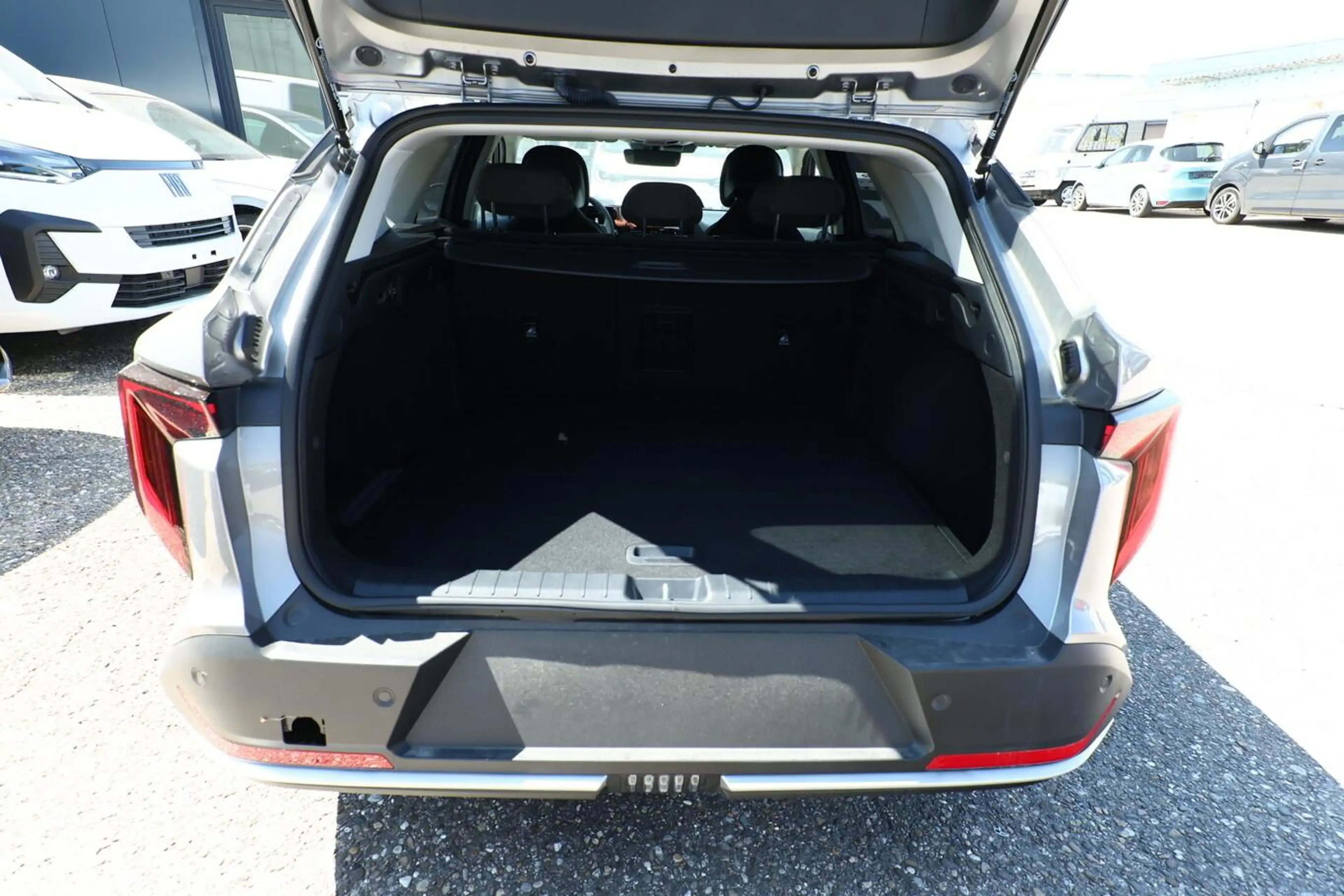 Kia K4 Sportswagon Vision SW ACC LED Nav SHZ PrivG Tot... — photo 11