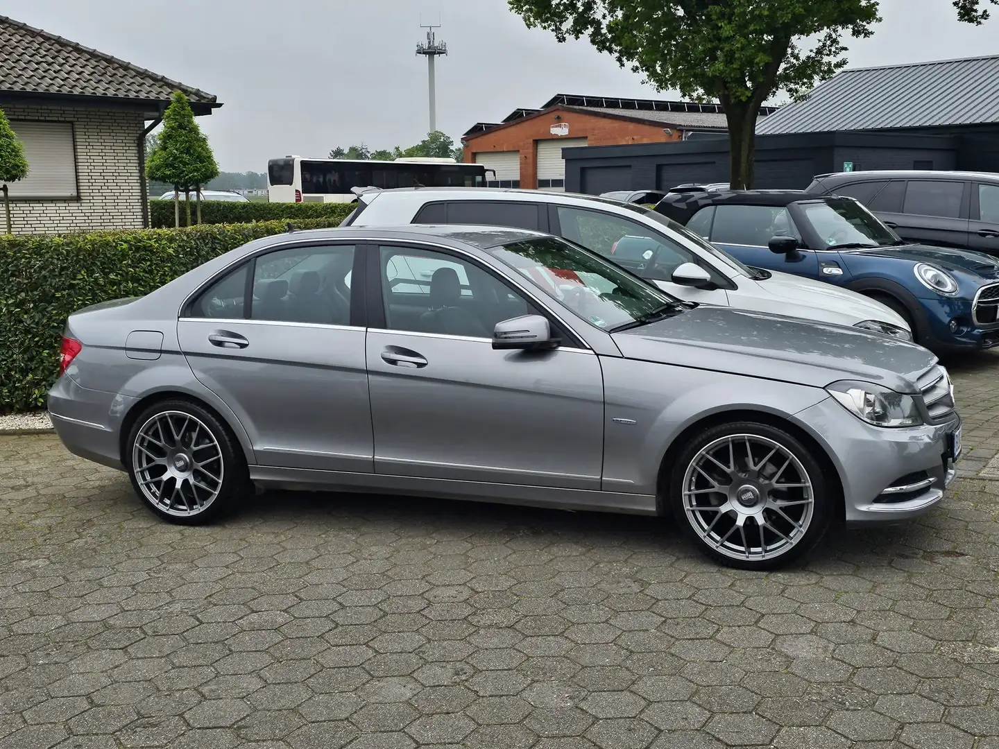 Mercedes-Benz C 200 C 200 CDI BlueEfficiency Avantgarde Grau - 2