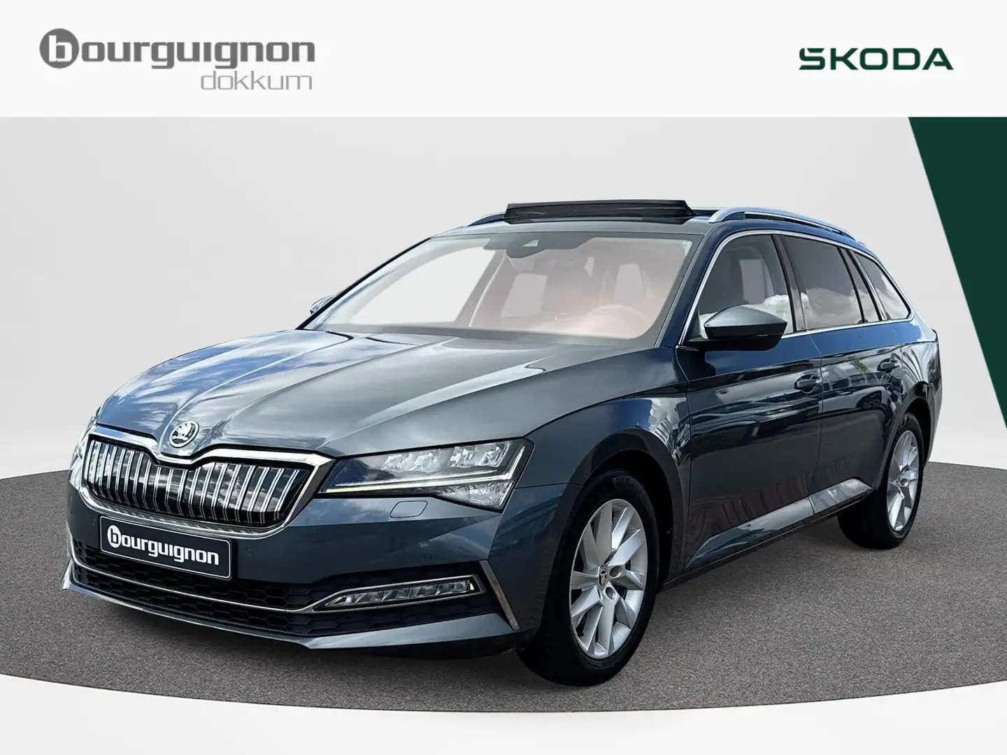 Skoda Superb Combi 1.4 TSI iV Business Edition | PHEV | 218Pk | Grijs - 1