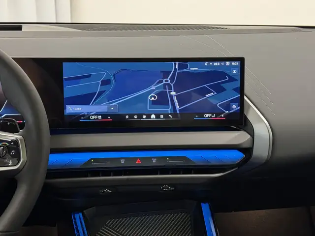 BMW X3 view 11