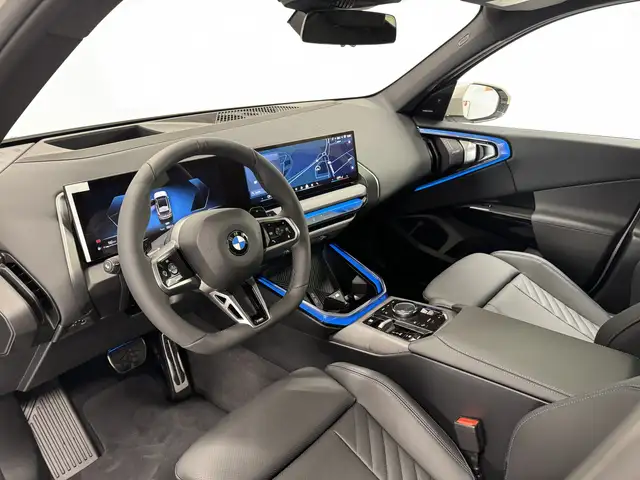 BMW X3 view 7