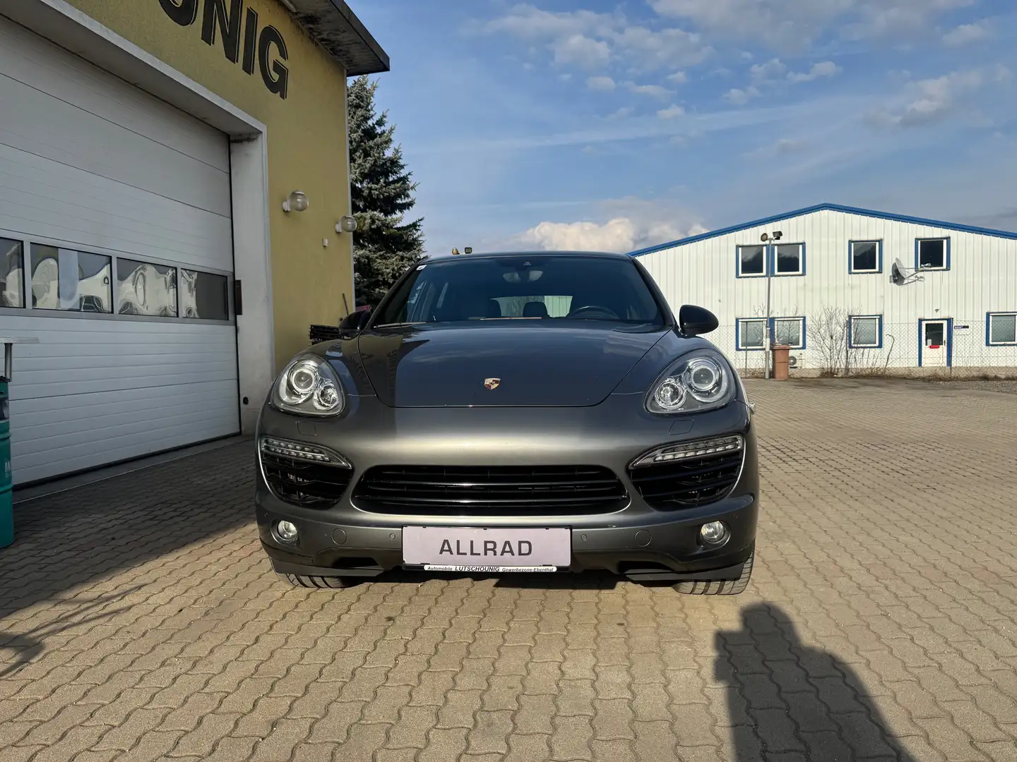 Porsche Cayenne 3.0 Diesel DSG Platinum Edition Grau - 1