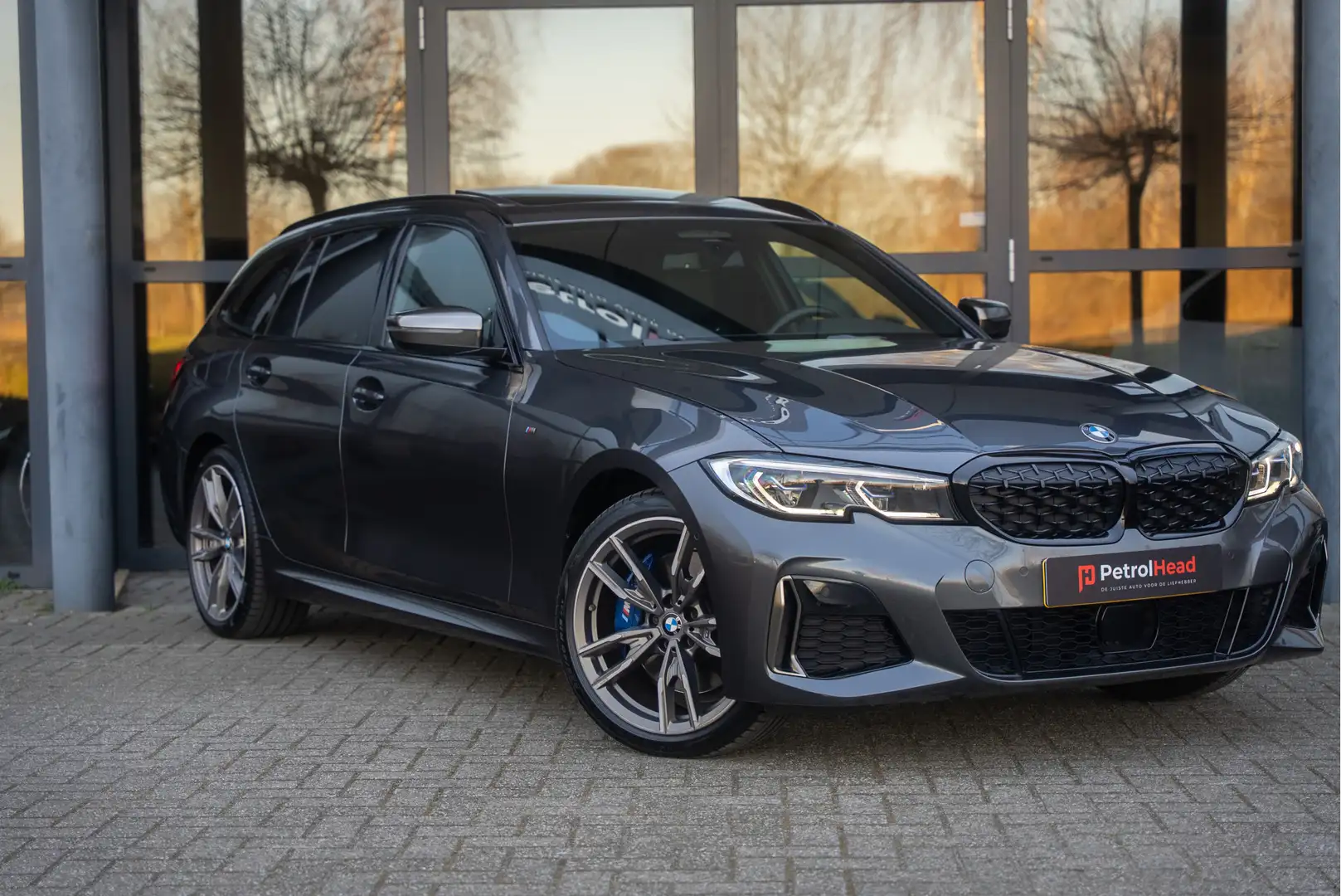 BMW 340 3-serie Touring M340i xDrive High Executive, Pano, Grijs - 2