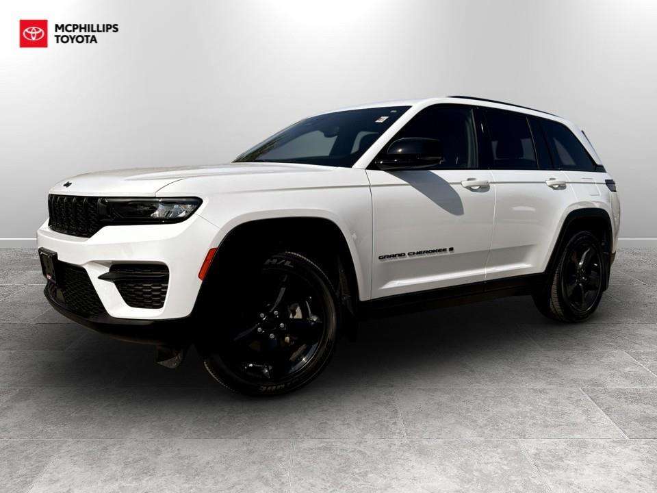 2024 Jeep Grand Cherokee 4X4 | ONE OWNER | CLEAN CARFAX | DIGITAL DASH