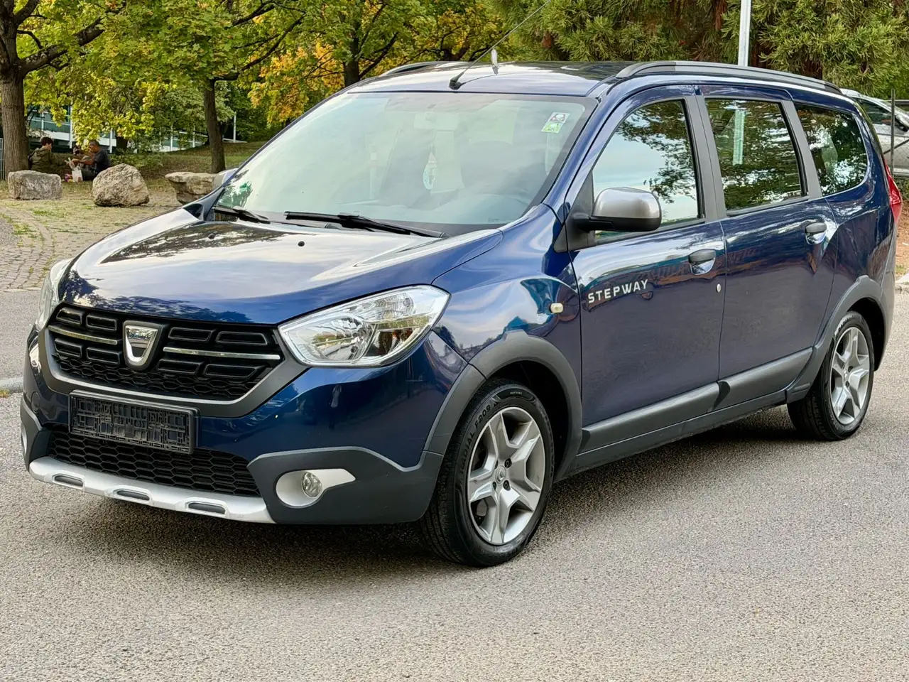 Dacia Lodgy