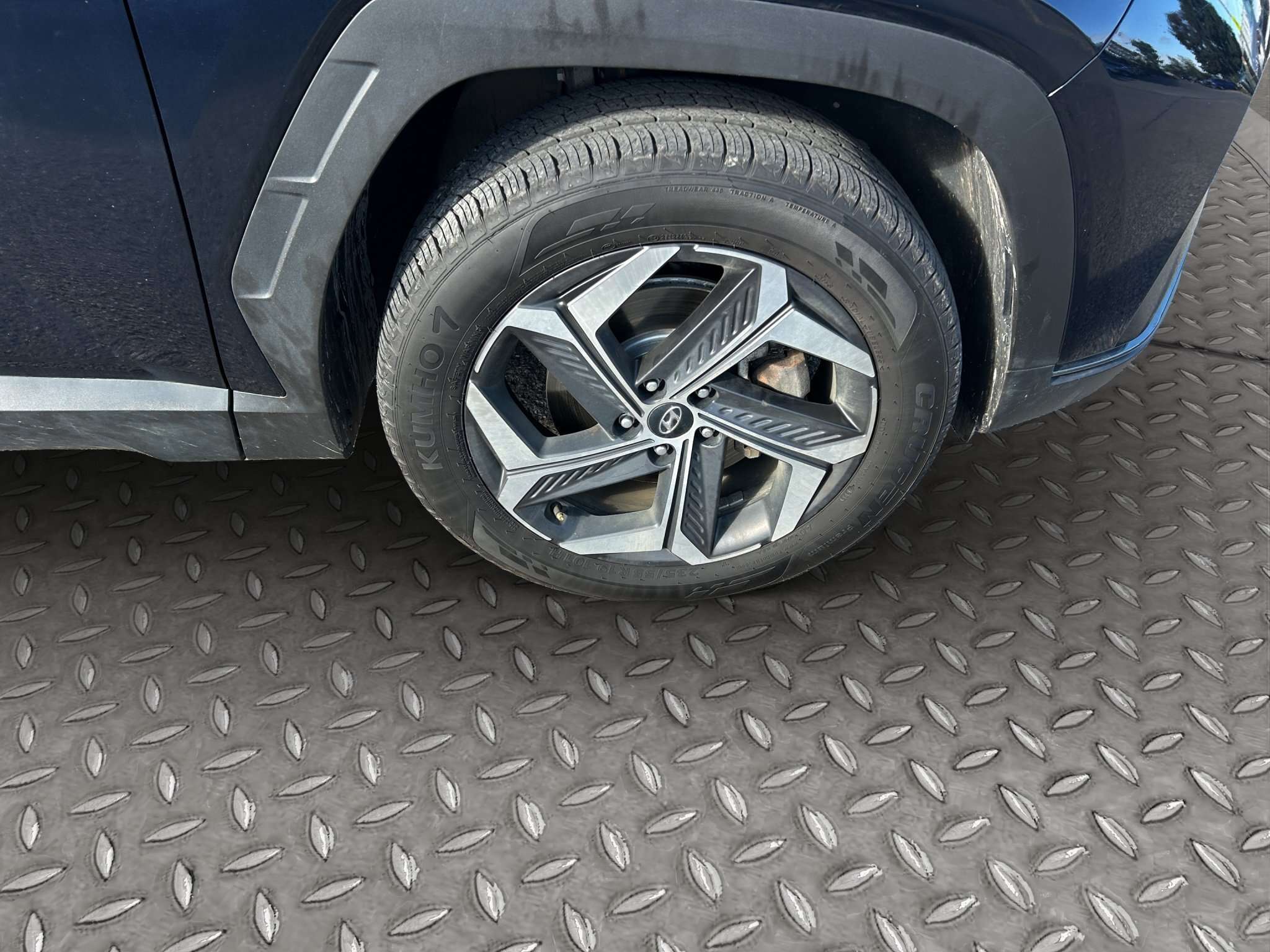 2023 Hyundai Tucson Luxury | Reverse Cam | Heated Seats — снимка 1