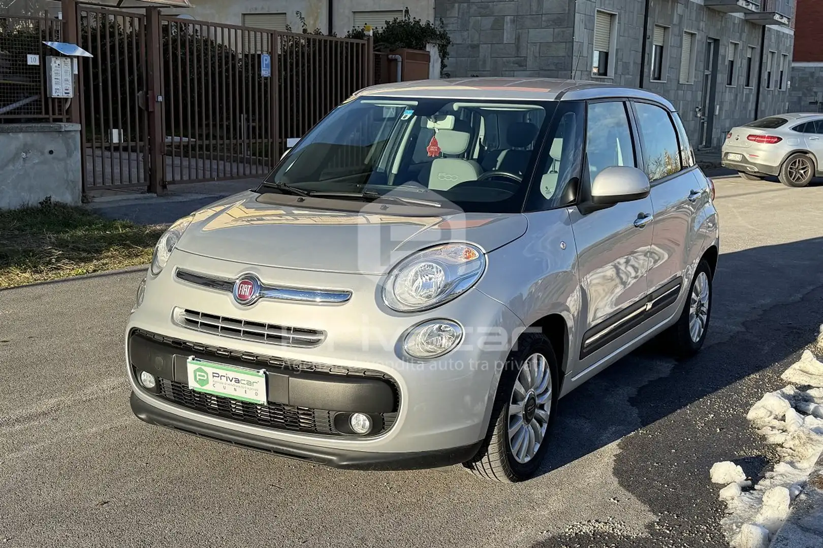 Fiat 500L 500L 1.3 Multijet 95 CV Business Silber - 1