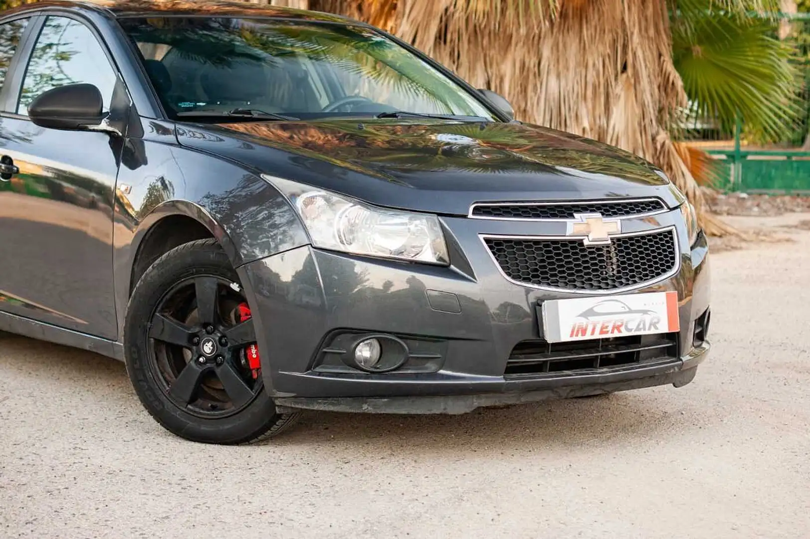 Chevrolet Cruze ES - BerS4 1.6 EU5, LS+, 2012 - 2012 Gris - 2