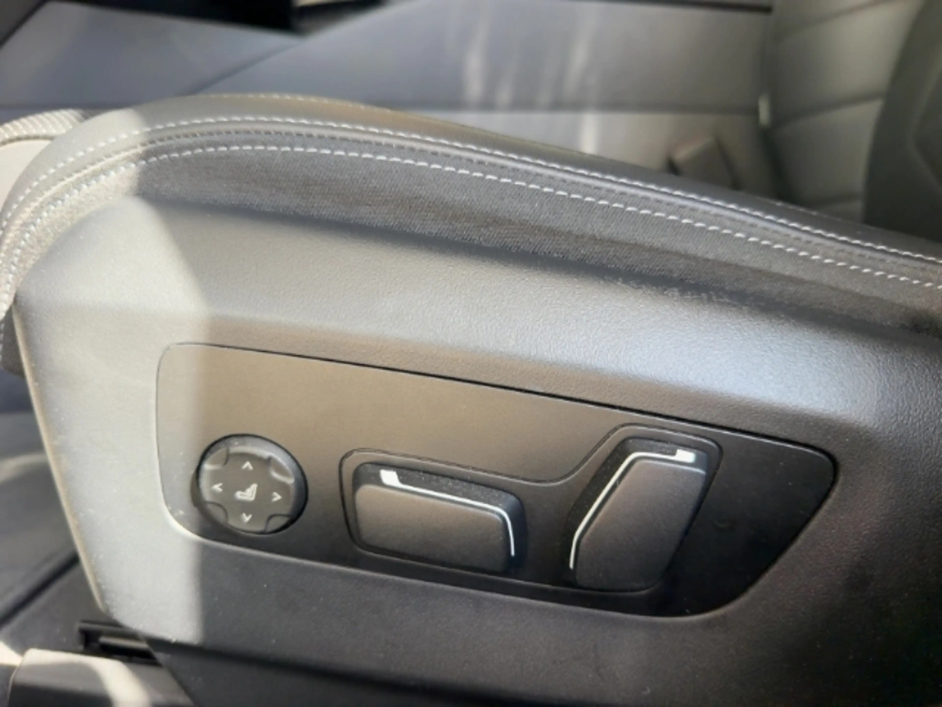 BMW 520 d Limousine Sportpaket Navi Digitales Cockpit Memo — photo 14