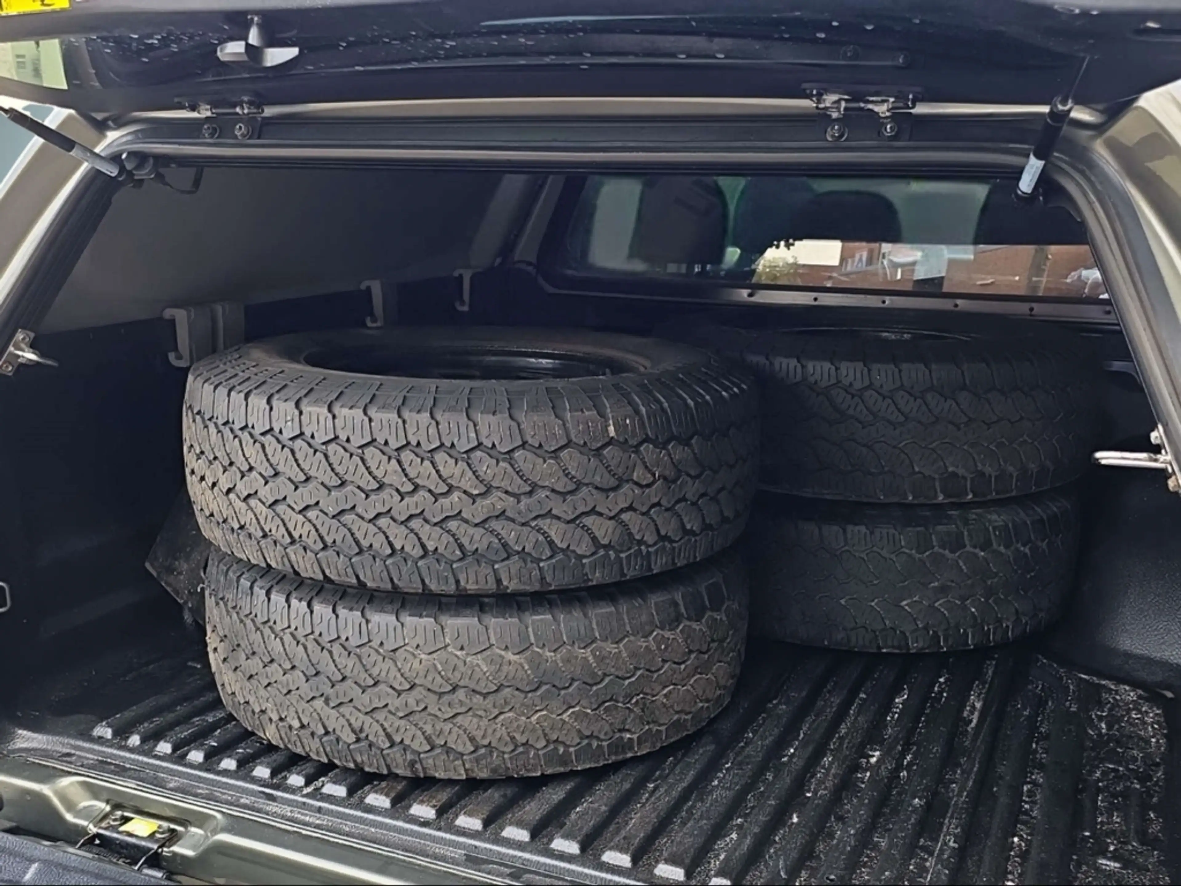 Mitsubishi L200 Plus Doppelkabine Klima Temp Spurhalteass. Bluetoo — photo 14