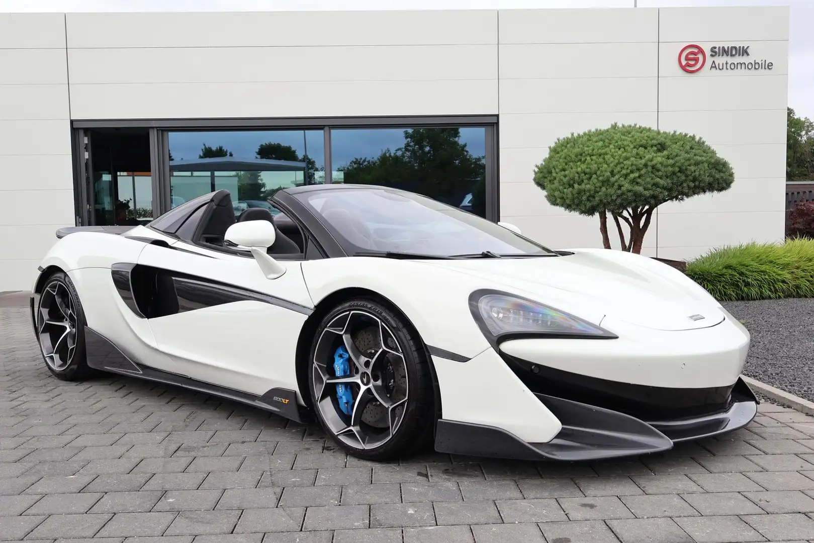 McLaren 600LT Spider Keramik-Kamera-Lift-Navi-B&W Sound Белый - 2