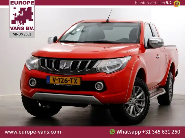 Mitsubishi L200 2.4 DI-D 180pk Club Cab Intense 4x4 High/Low Geari