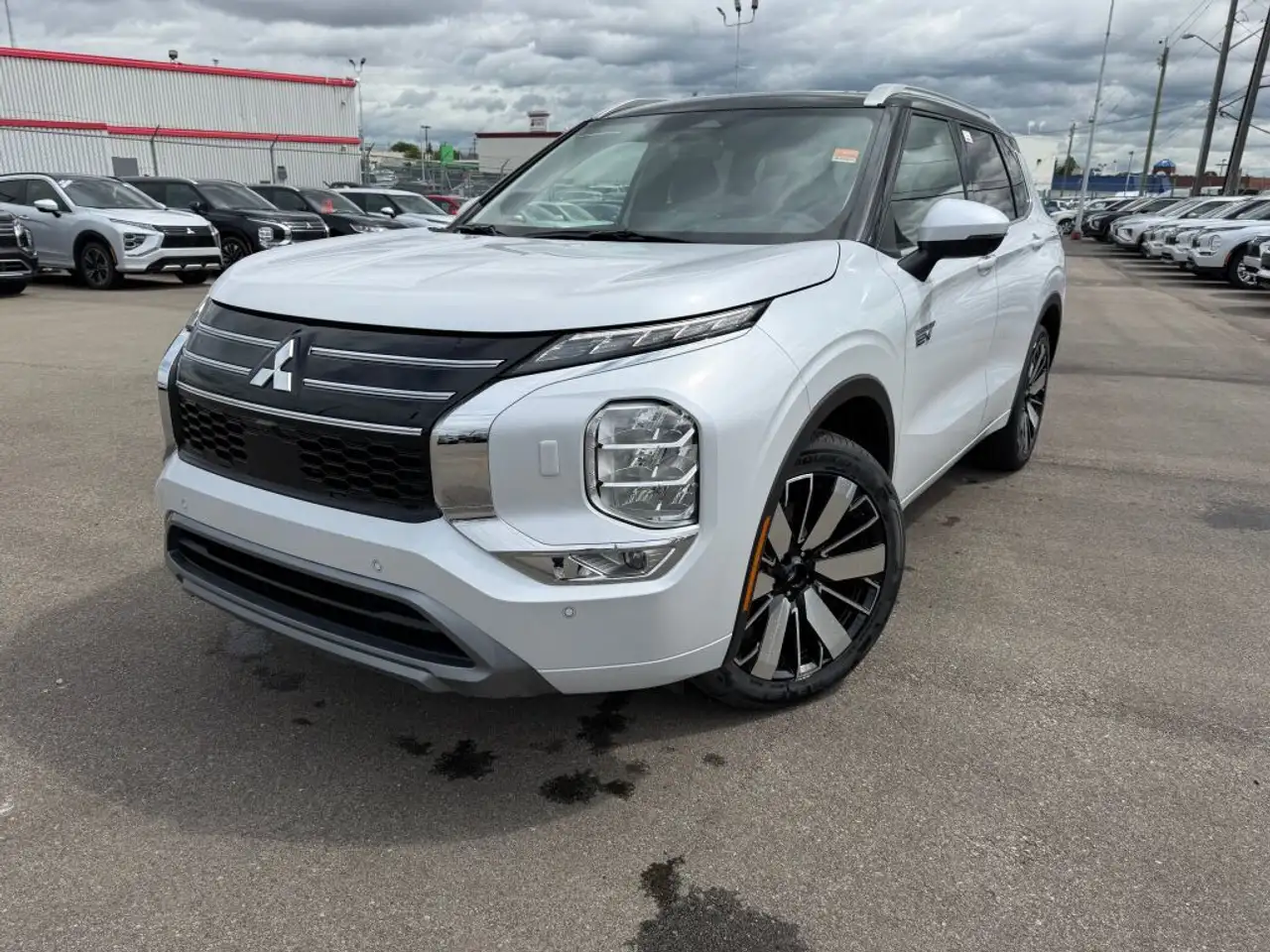 2026 Mitsubishi Outlander