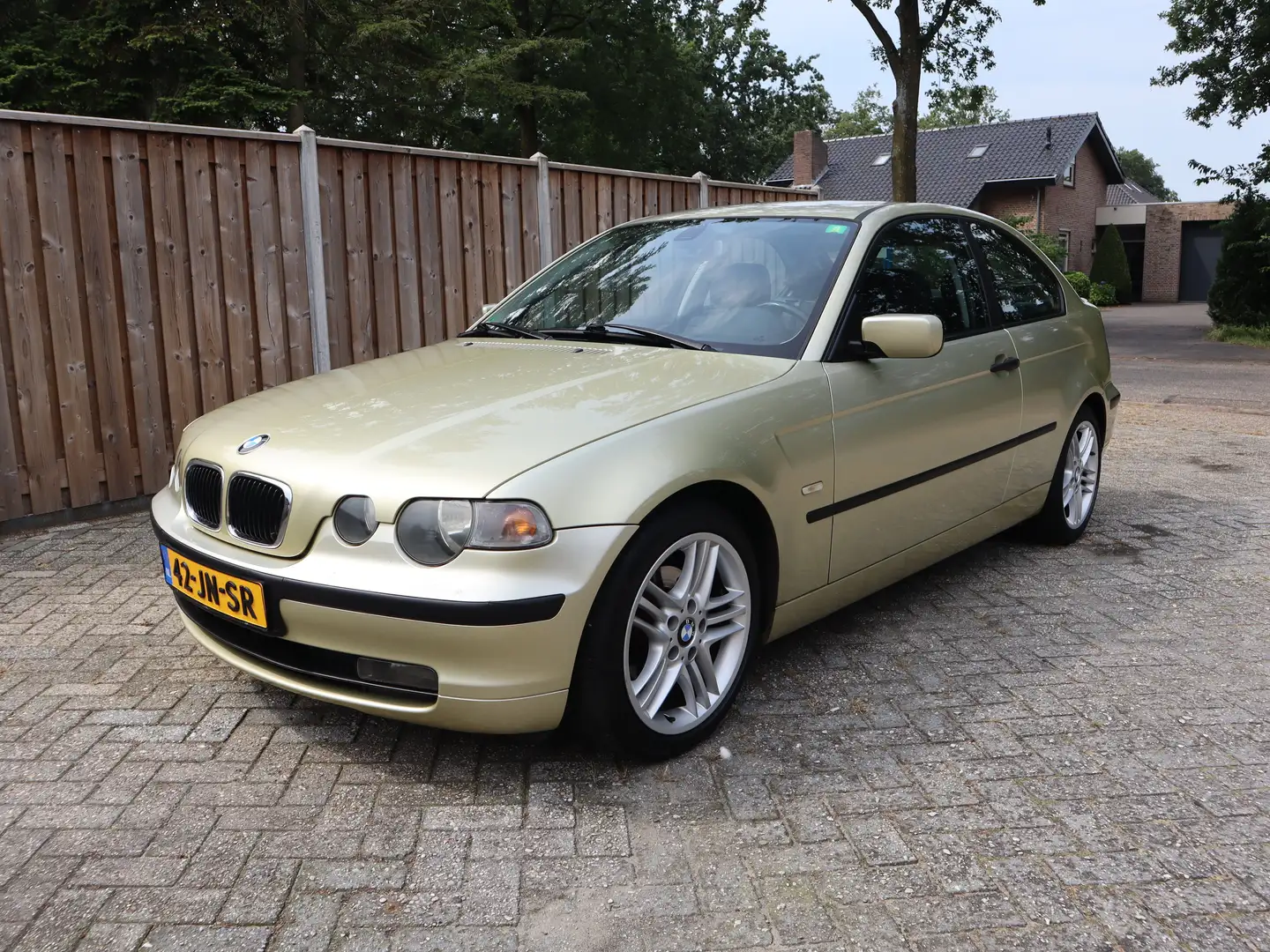 BMW 318 318ti Executive Goud - 1